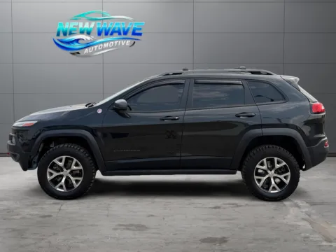 Photos of 2015 Jeep Cherokee Trailhawk for sale in Denver, CO at New Wave Automotive