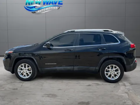 Photos of 2017 Jeep Cherokee Latitude for sale in Denver, CO at New Wave Automotive