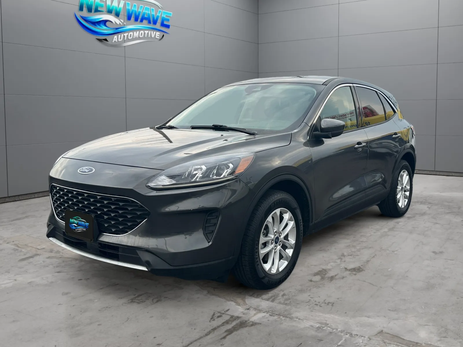 Gray 2020 Ford Escape SE for sale in Denver, CO