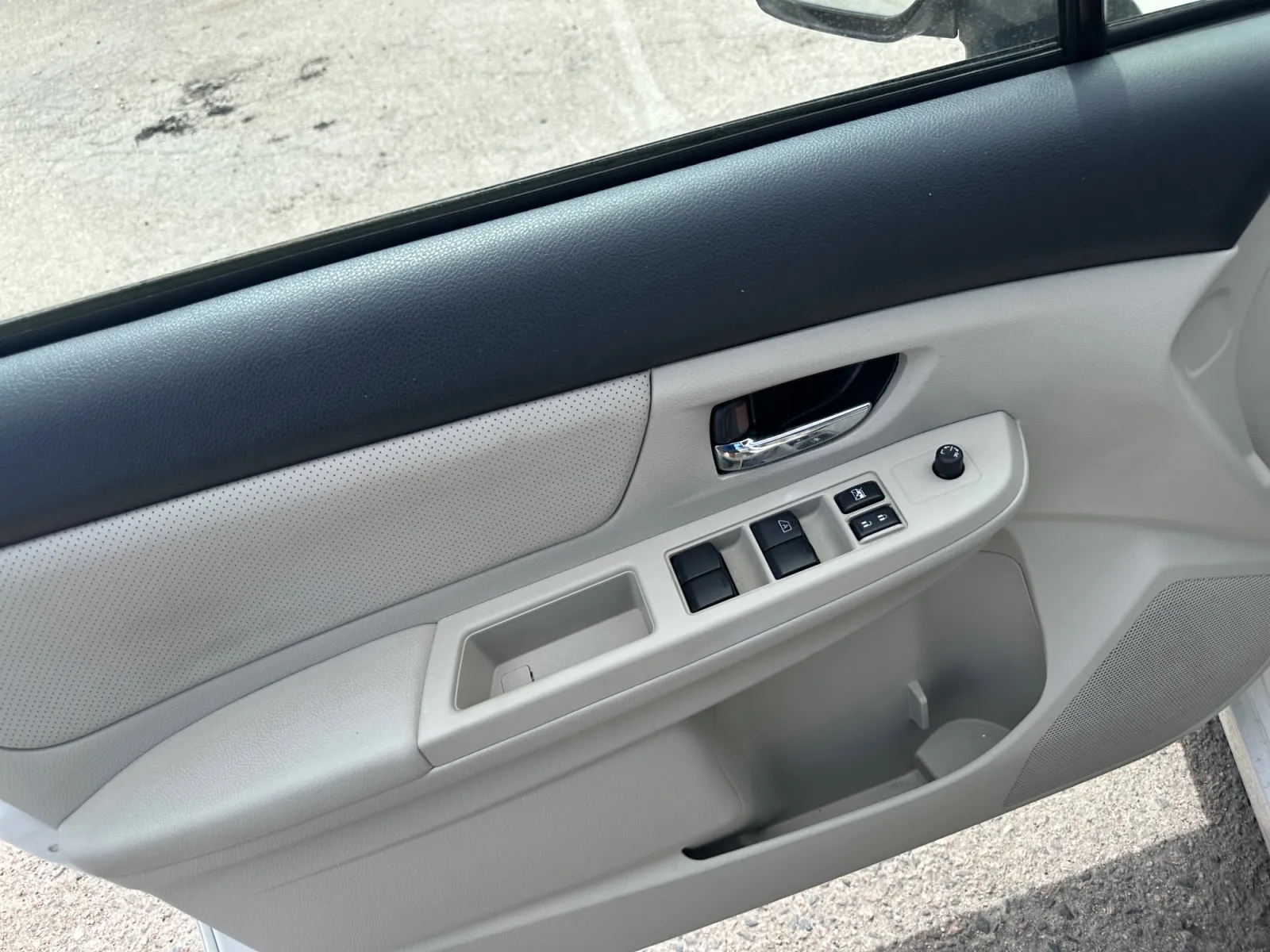Subaru Impreza photo 11