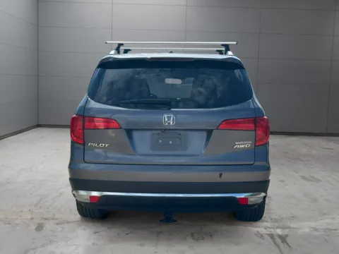 More photos of 2017 Honda Pilot Touring at New Wave Automotive, CO