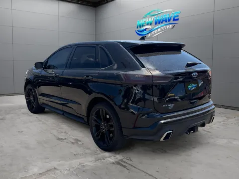 Another view of 2019 Ford Edge ST for sale in Denver, CO at New Wave Automotive