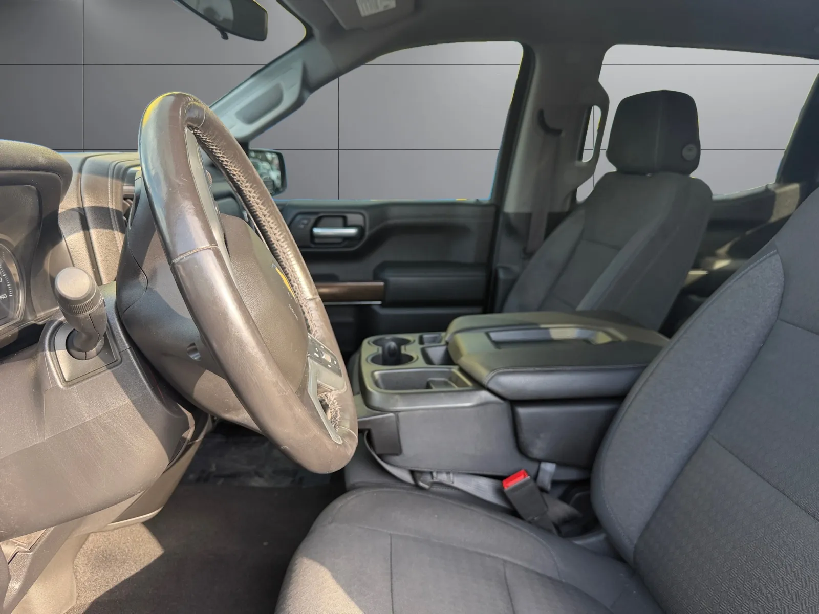 Chevrolet Silverado photo 10