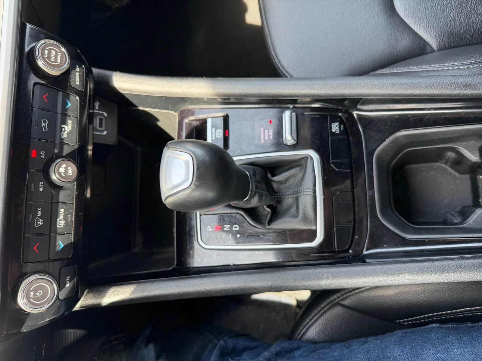 Jeep Compass photo 23