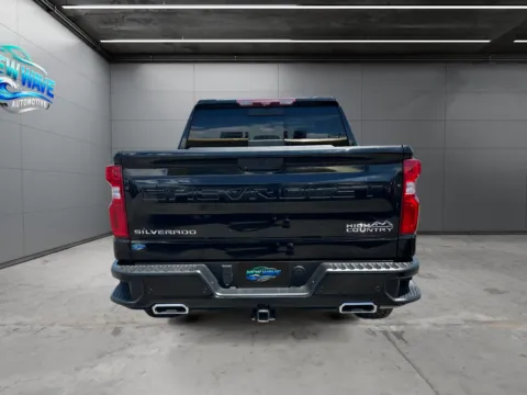 More photos of 2023 Chevrolet Silverado 1500 4WD Crew Cab Short Bed High Country at New Wave Automotive, CO