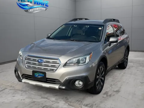 Gray 2016 Subaru Outback 3.6R Limited for sale in Denver, CO