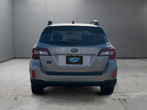 More photos of 2016 Subaru Outback 3.6R Limited at New Wave Automotive, CO