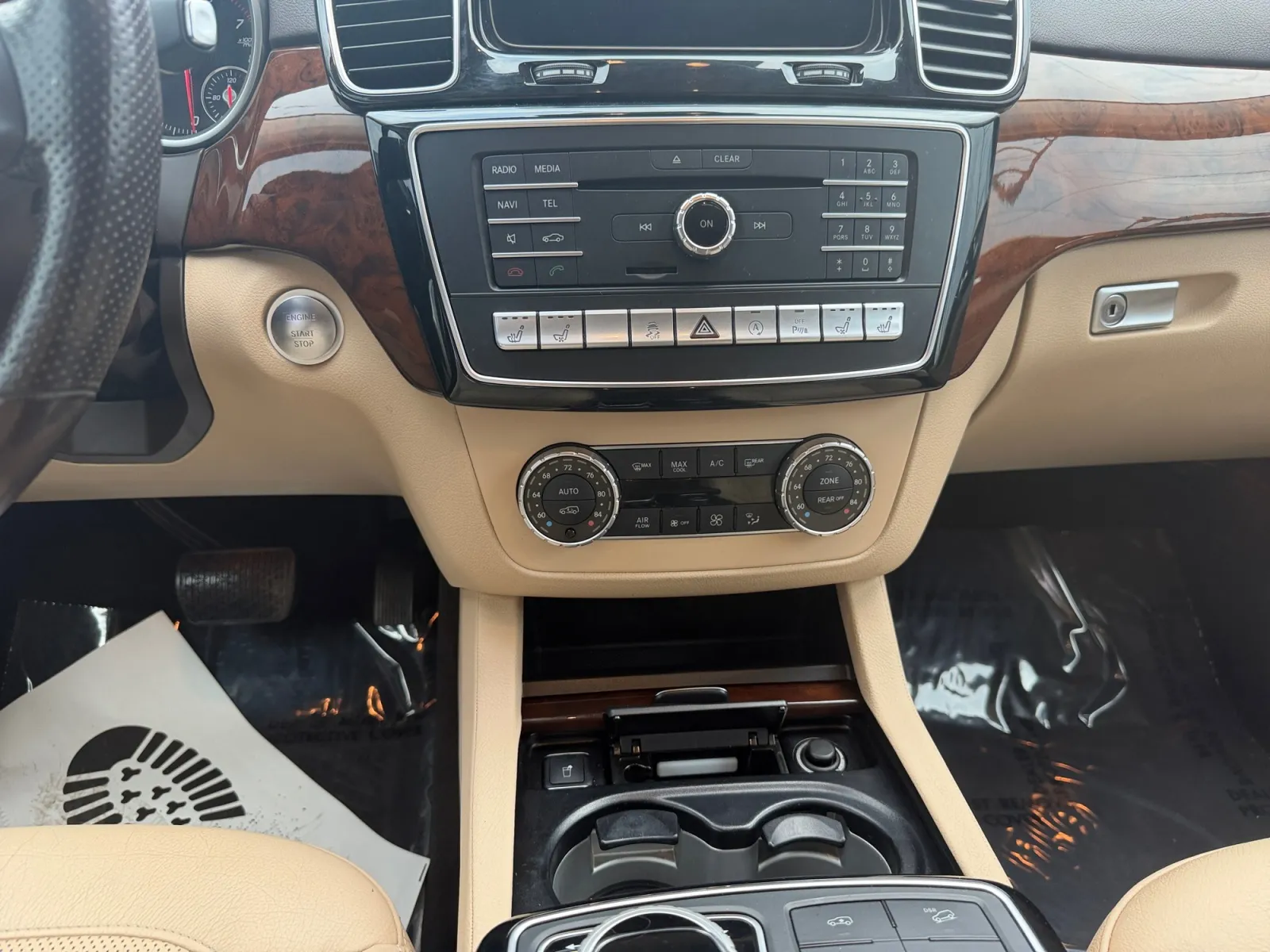 Mercedes-Benz GLS 450 photo 15
