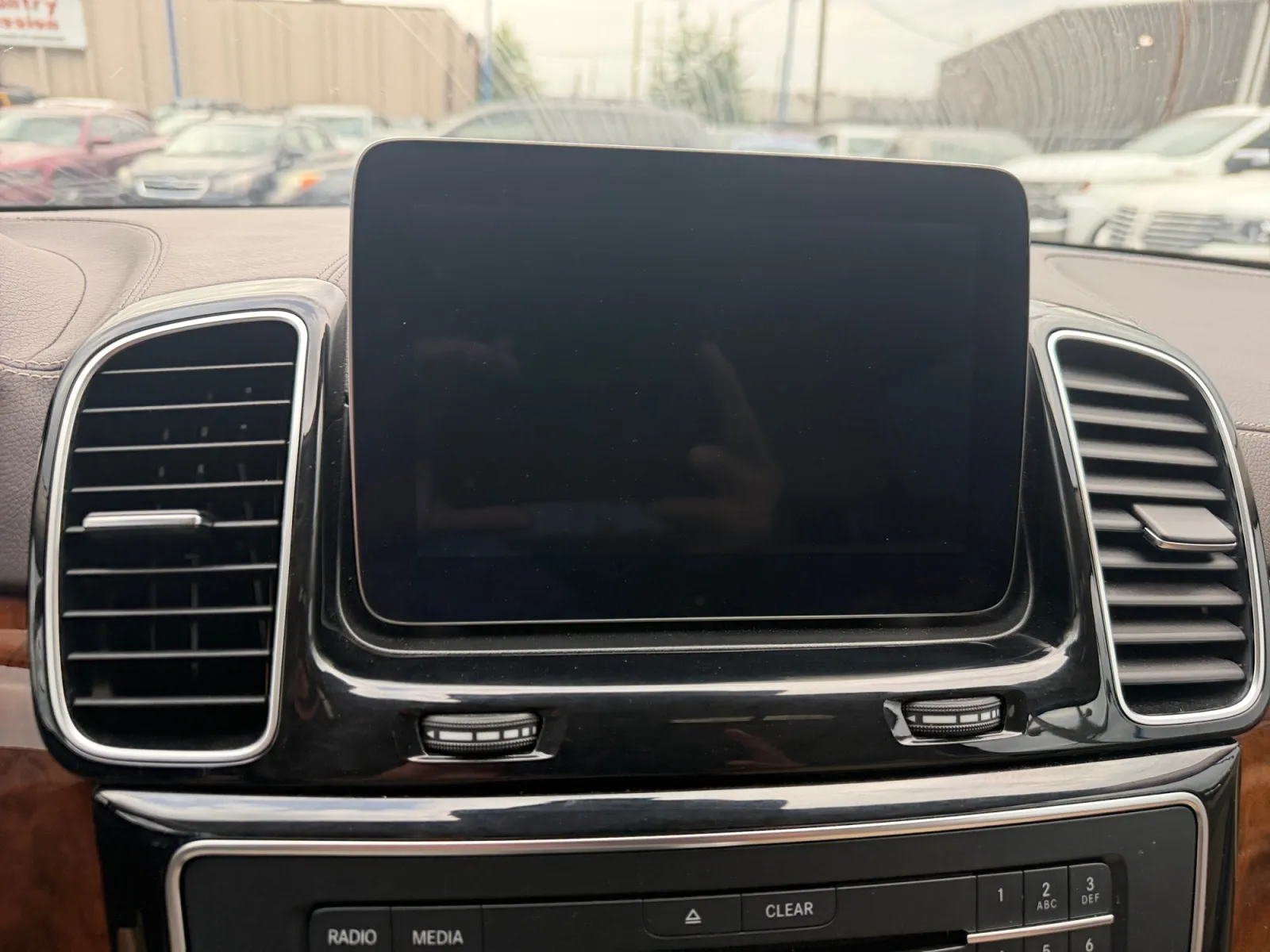 Mercedes-Benz GLS 450 photo 21