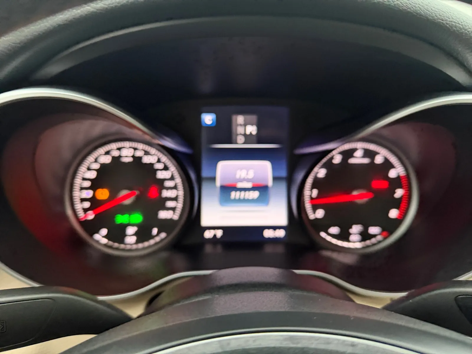 Mercedes-Benz C300 photo 14