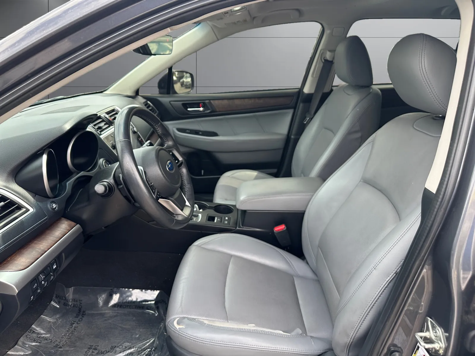 Subaru Outback photo 10