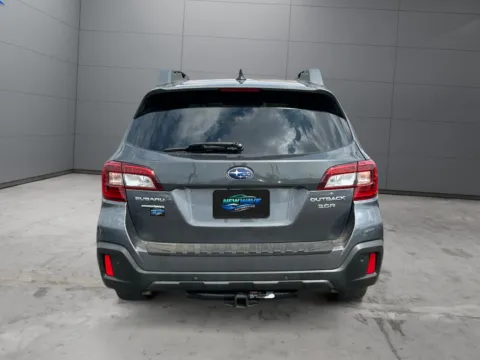 More photos of 2018 Subaru Outback 3.6R Limited at New Wave Automotive, CO
