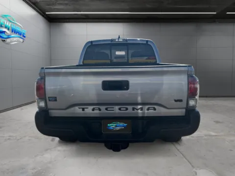 More photos of 2016 TOYOTA TACOMA TRD Off Road at New Wave Automotive, CO