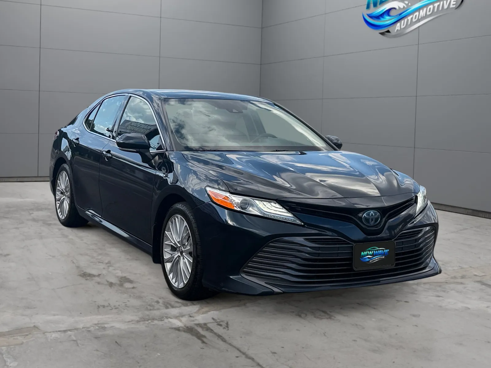 Toyota Camry photo 7