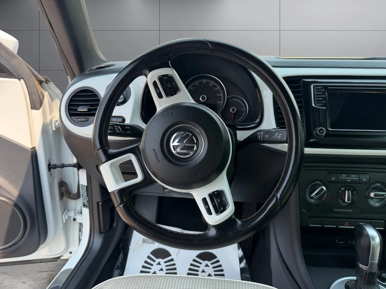 2017 Volkswagen Beetle Classic - Photo 13