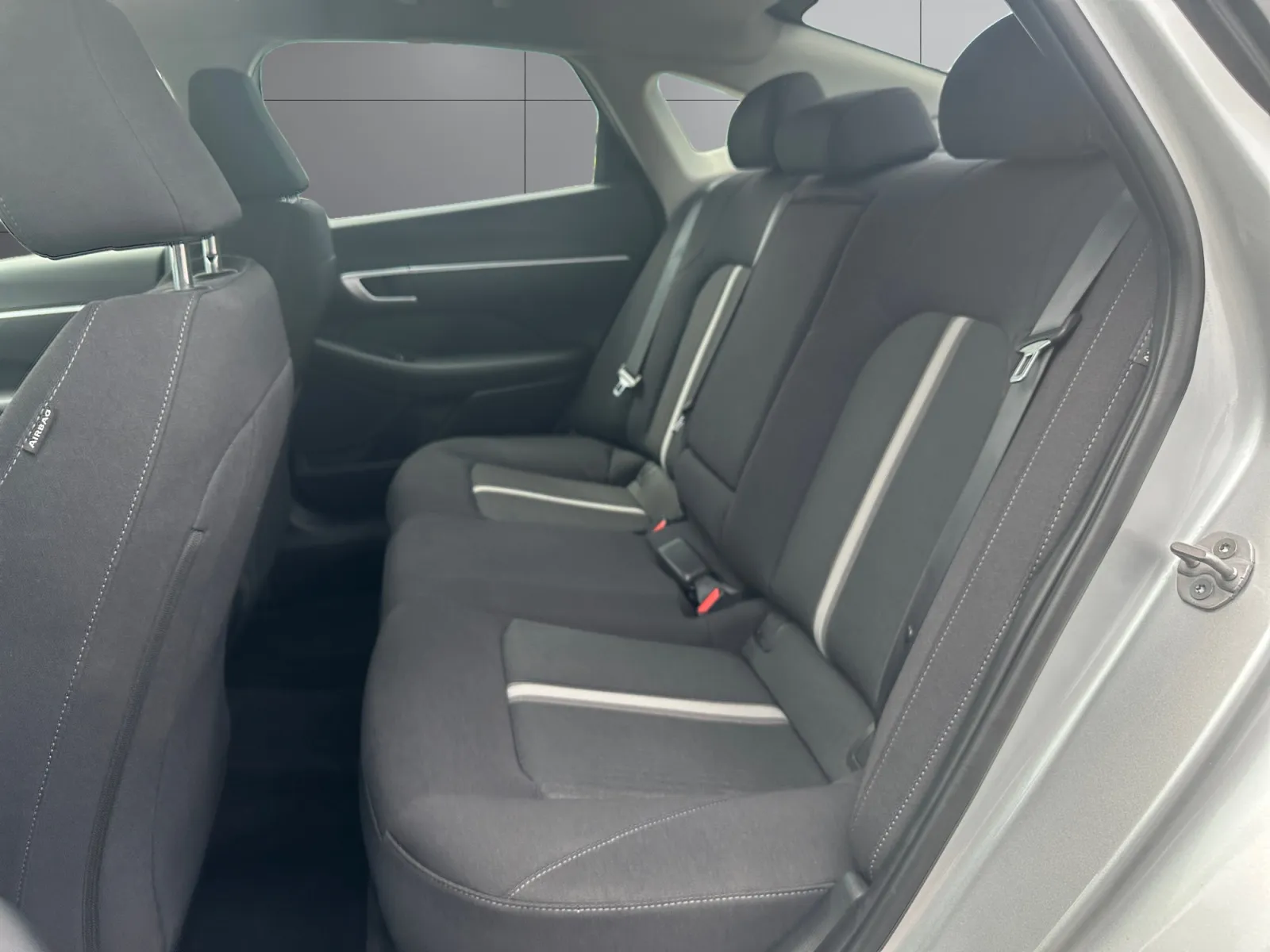 Hyundai Sonata photo 16