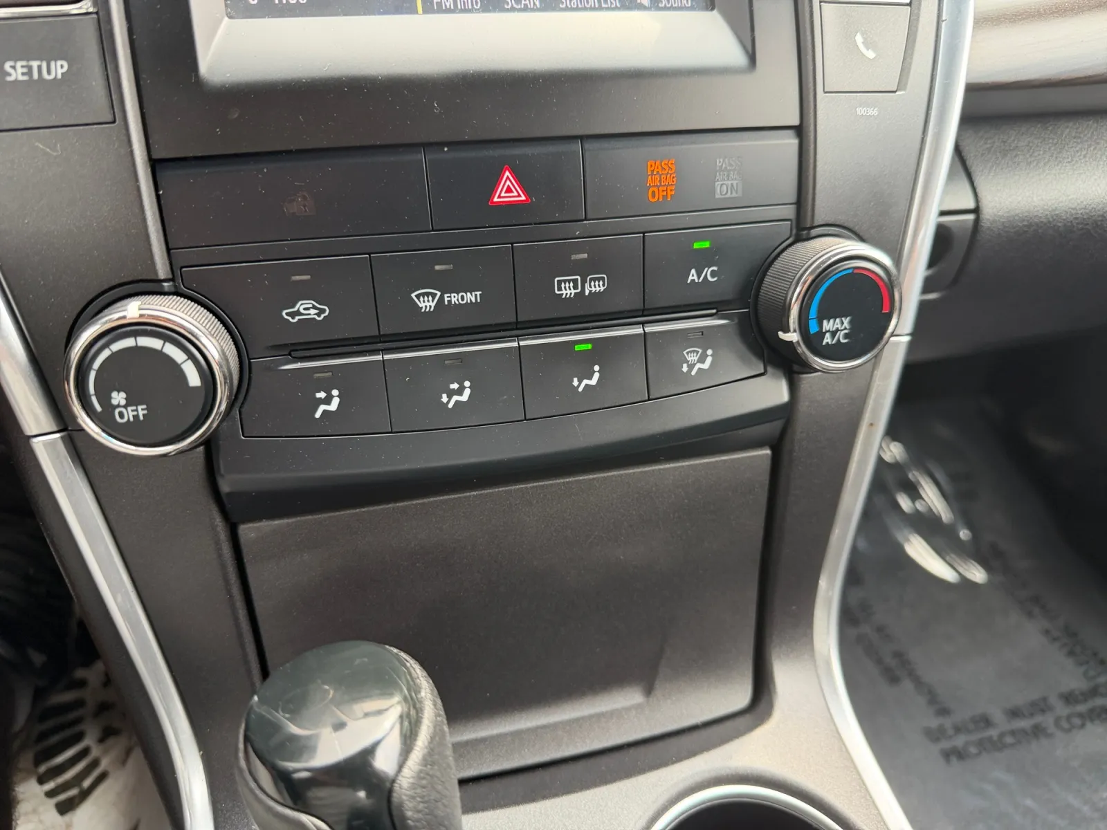 Toyota Camry photo 23