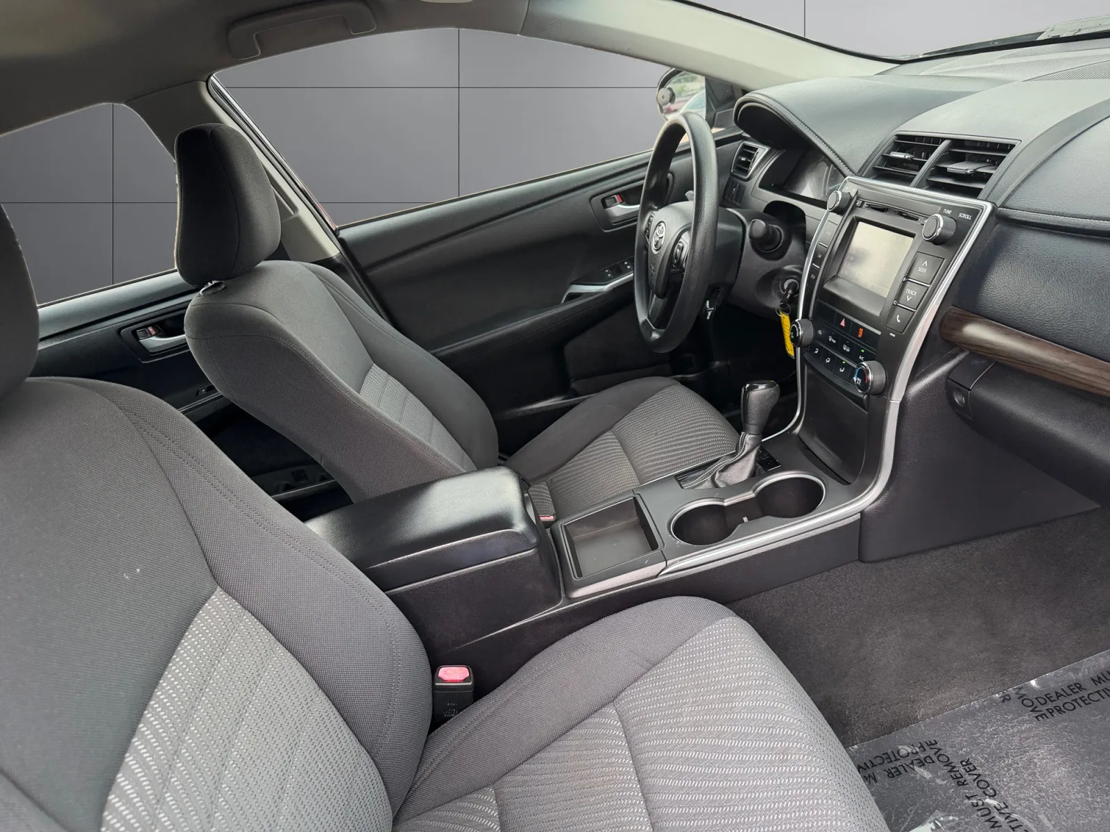 Toyota Camry photo 17