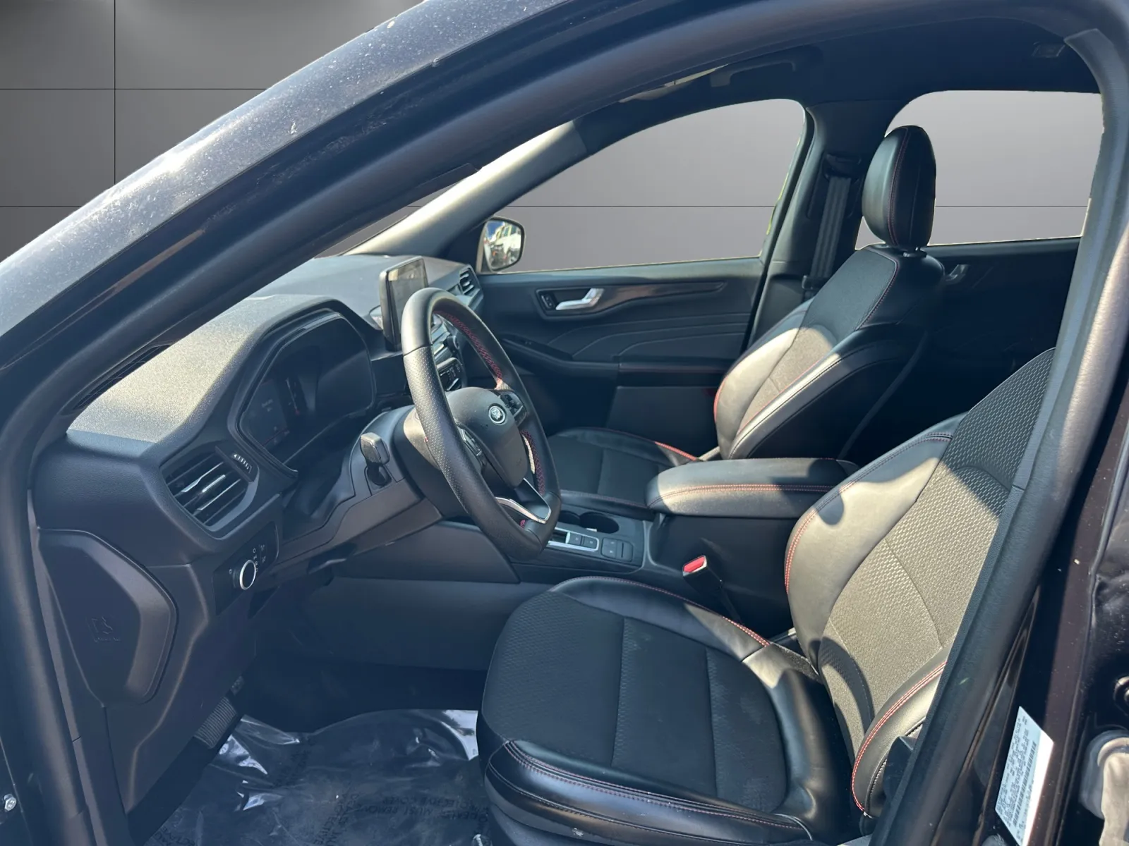 Ford Escape photo 10