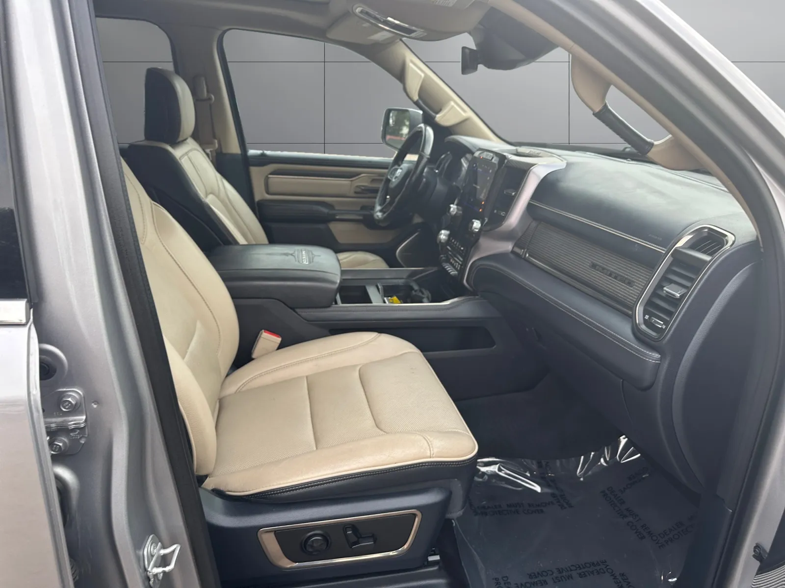 Ram 1500 photo 17