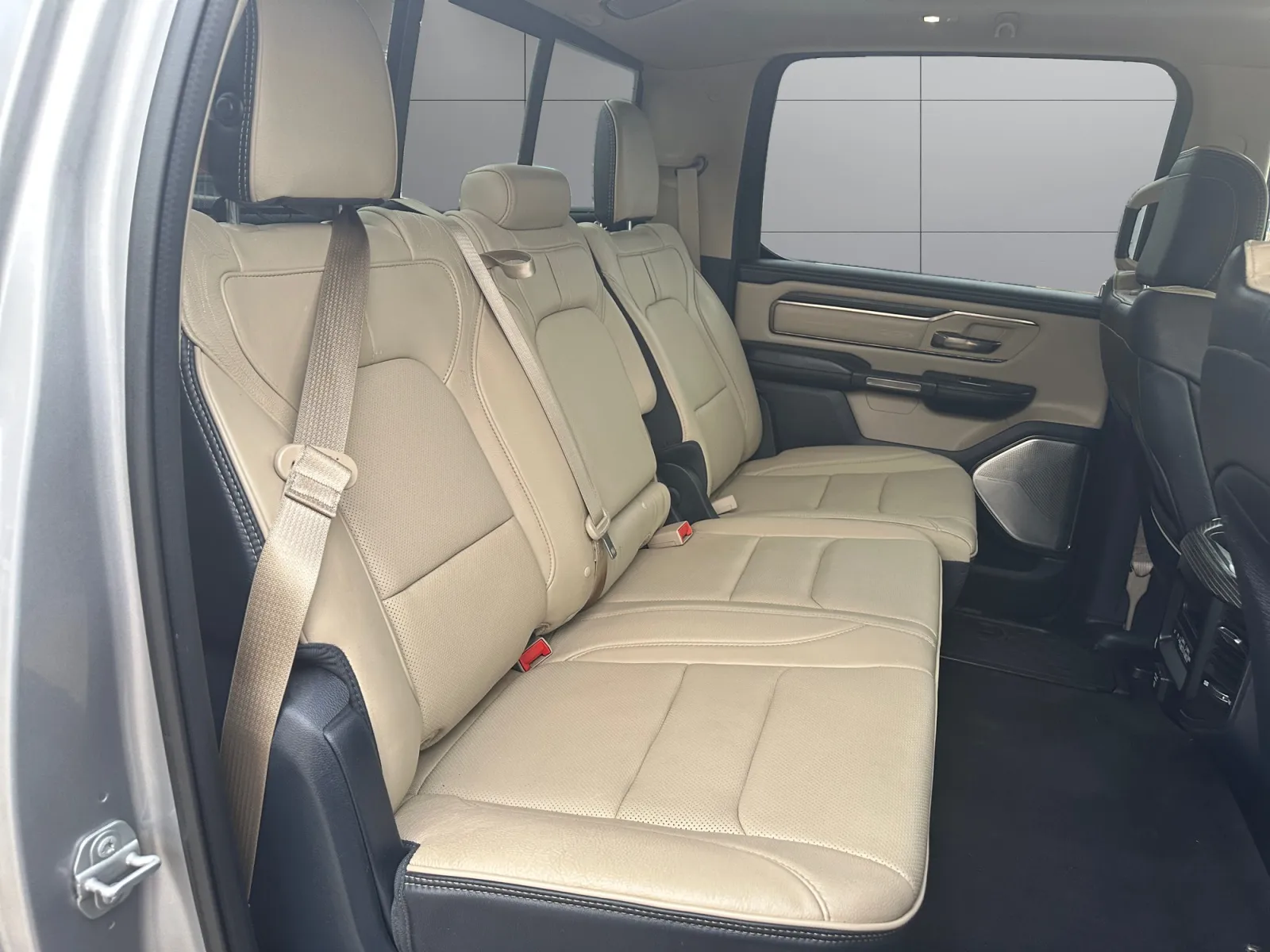 Ram 1500 photo 18