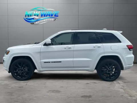 Photos of 2018 Jeep Grand Cherokee Altitude 4x4 for sale in Denver, CO at New Wave Automotive