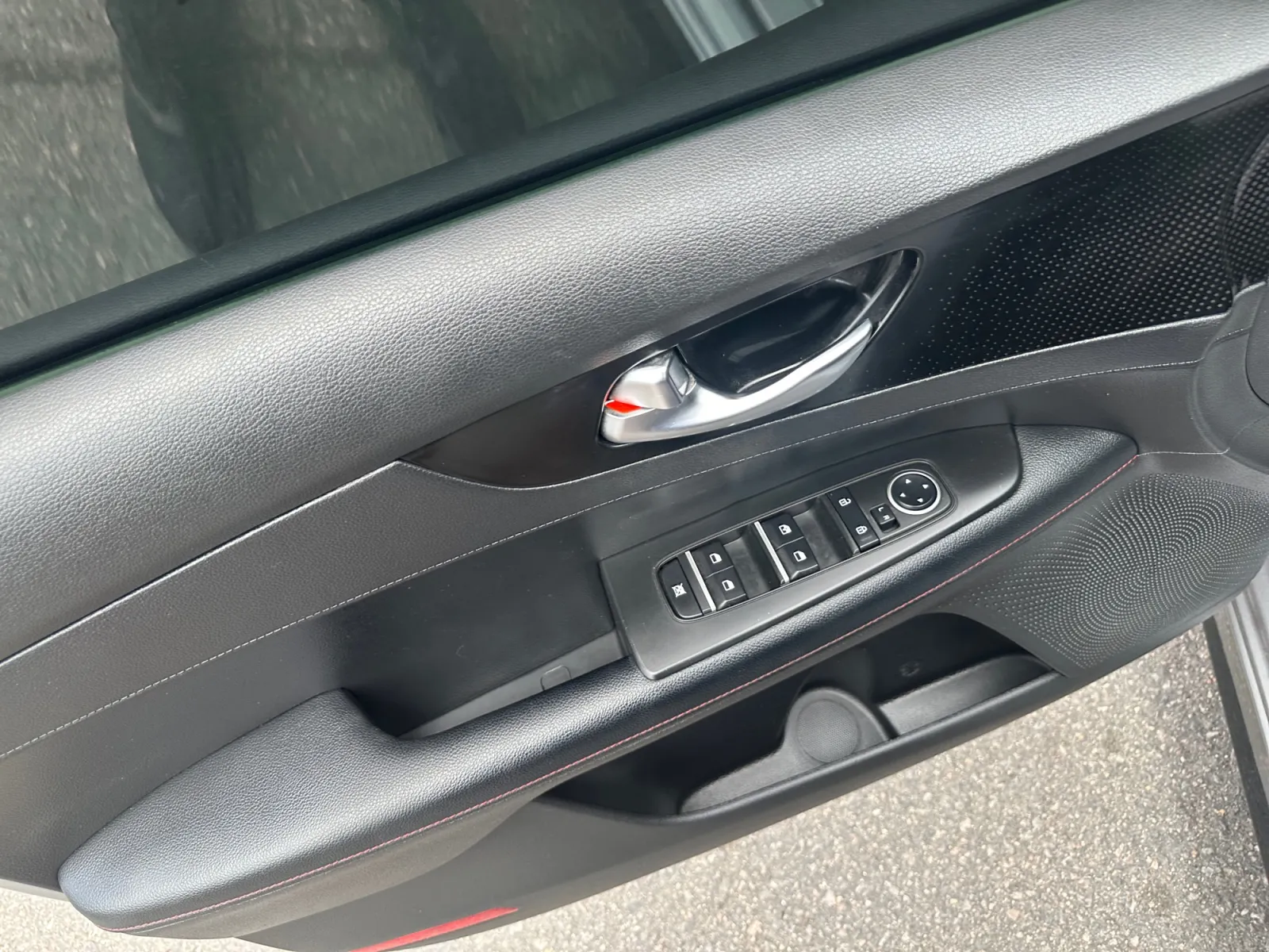 Kia Forte photo 11