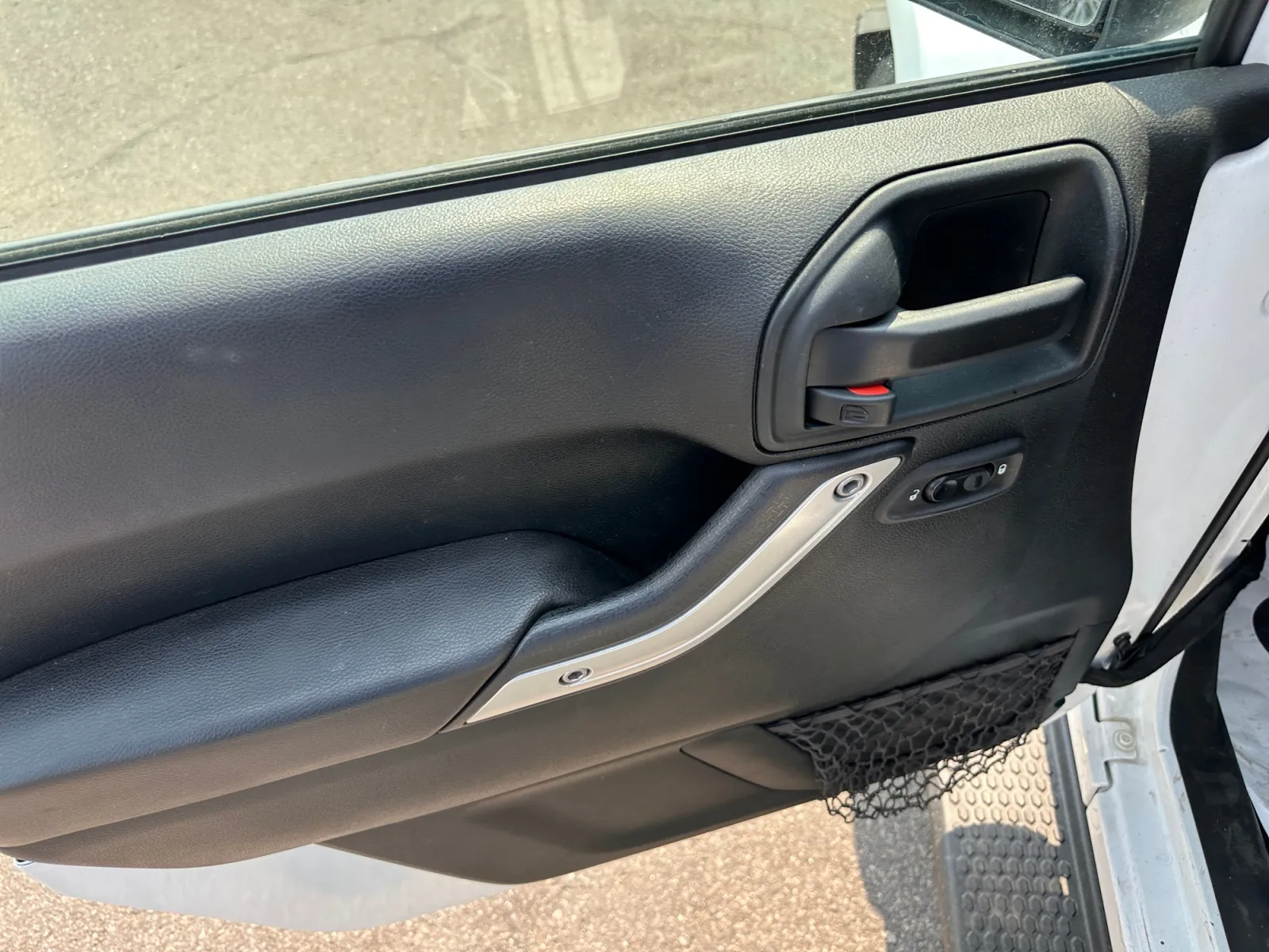 2018 Jeep Wrangler JK Unlimited Sahara - Photo 11