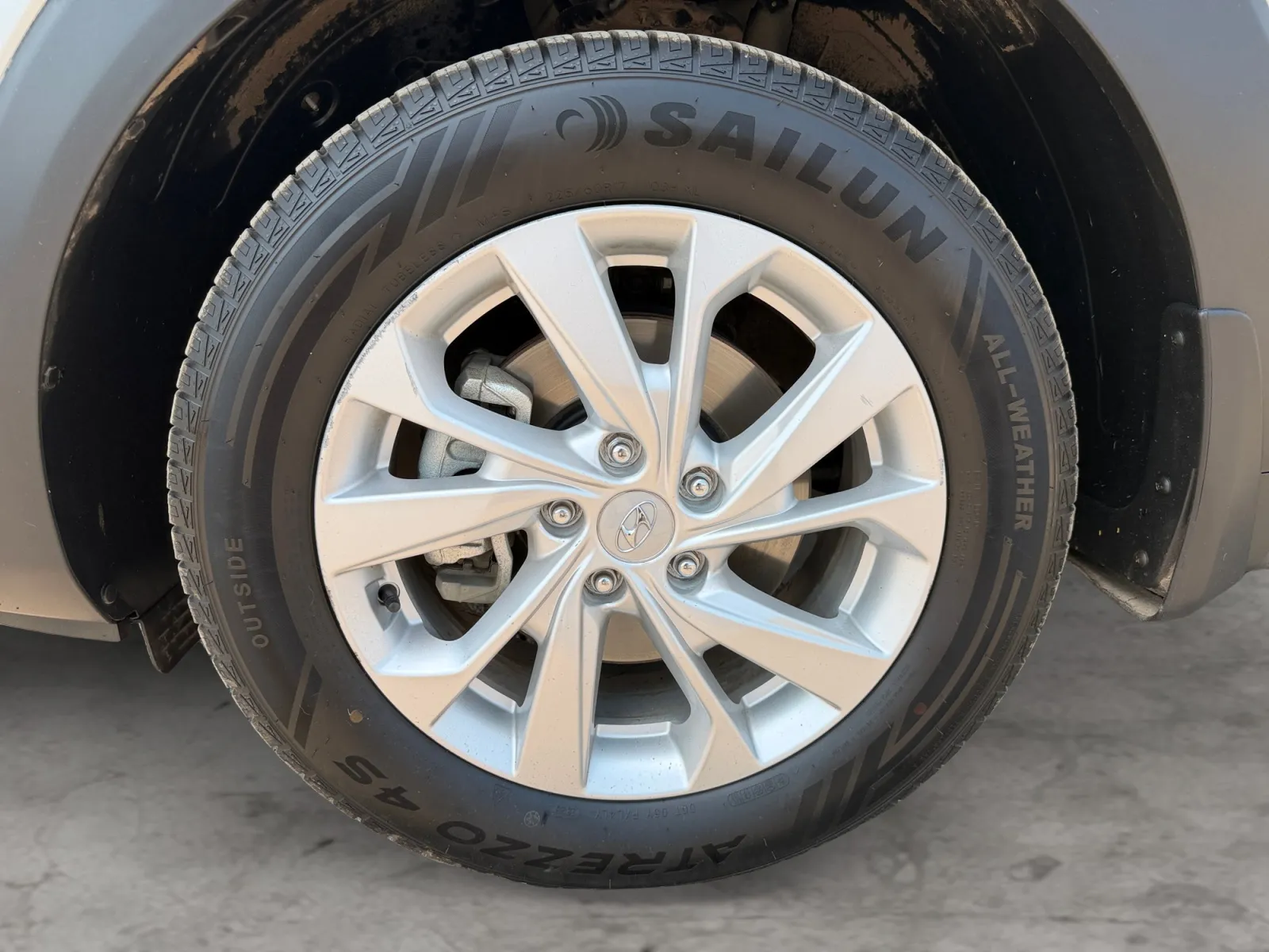 Hyundai Tucson photo 9