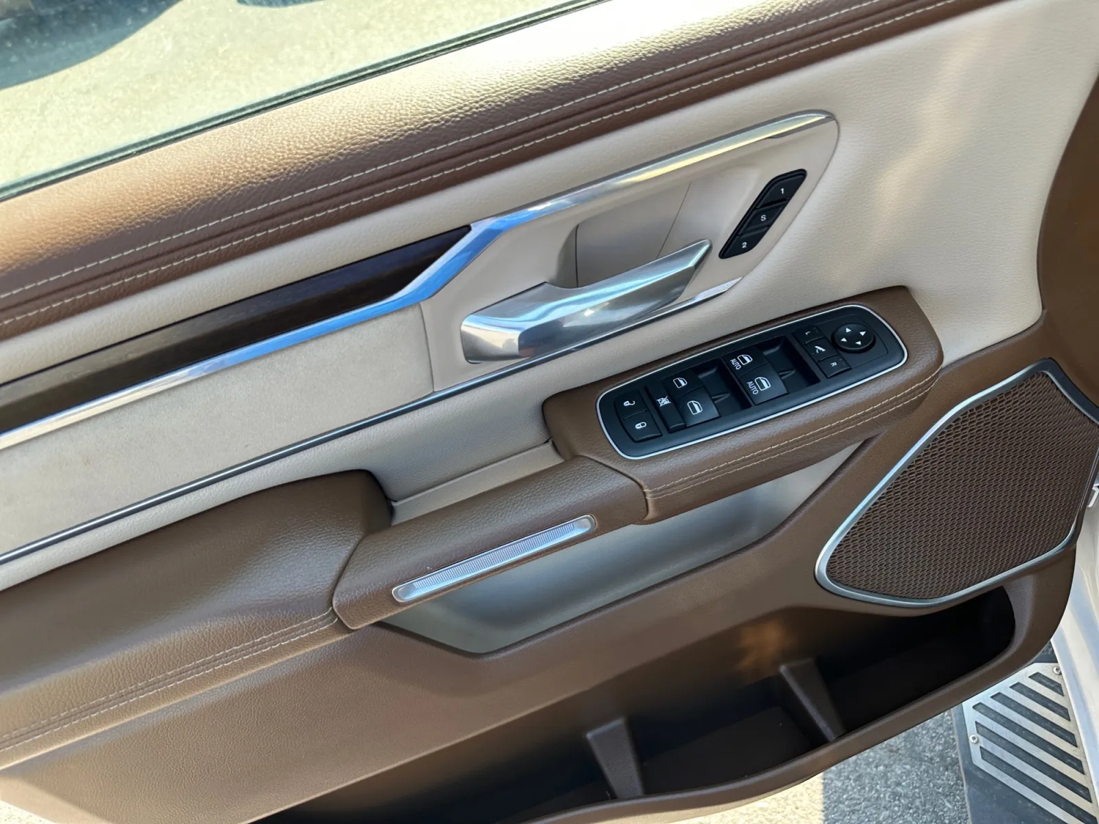Ram 1500 photo 11