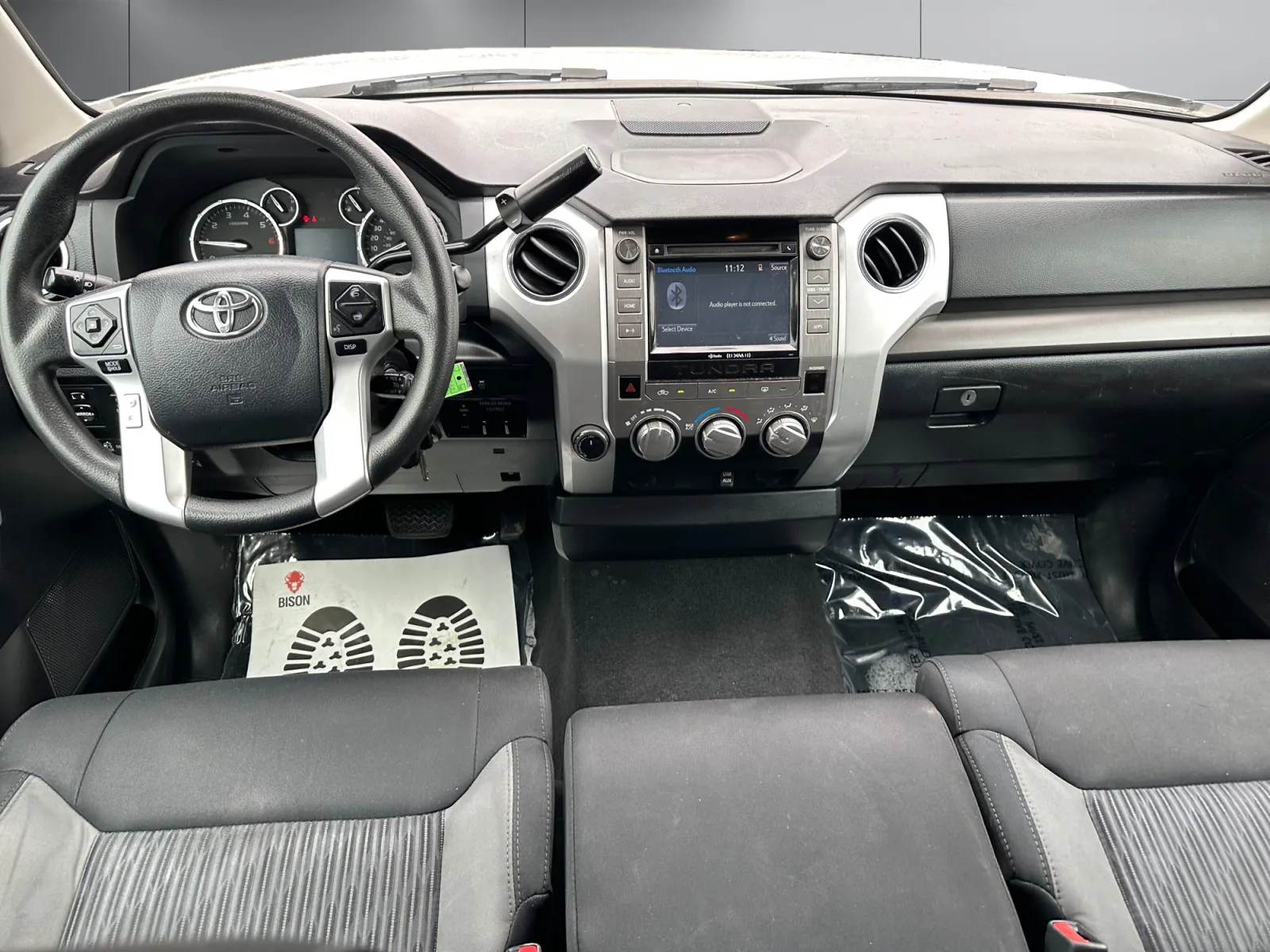 Toyota Tundra photo 12
