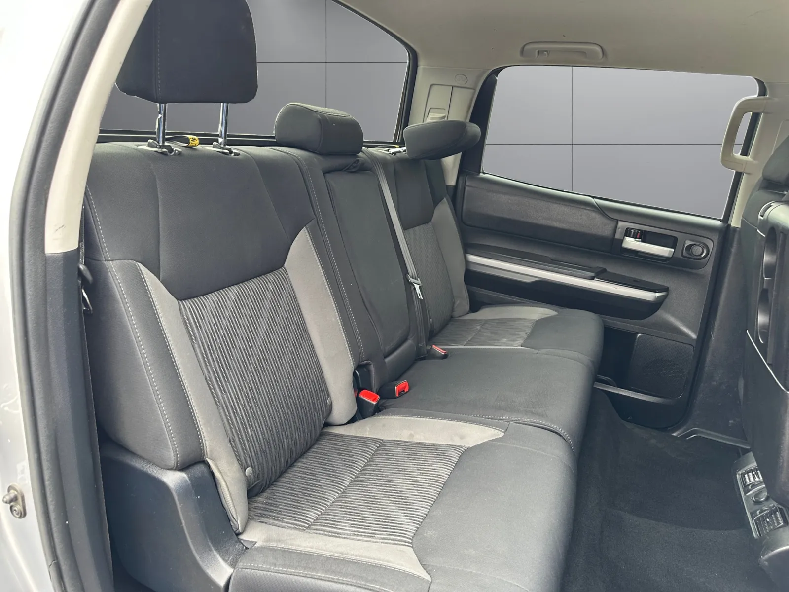 Toyota Tundra photo 18