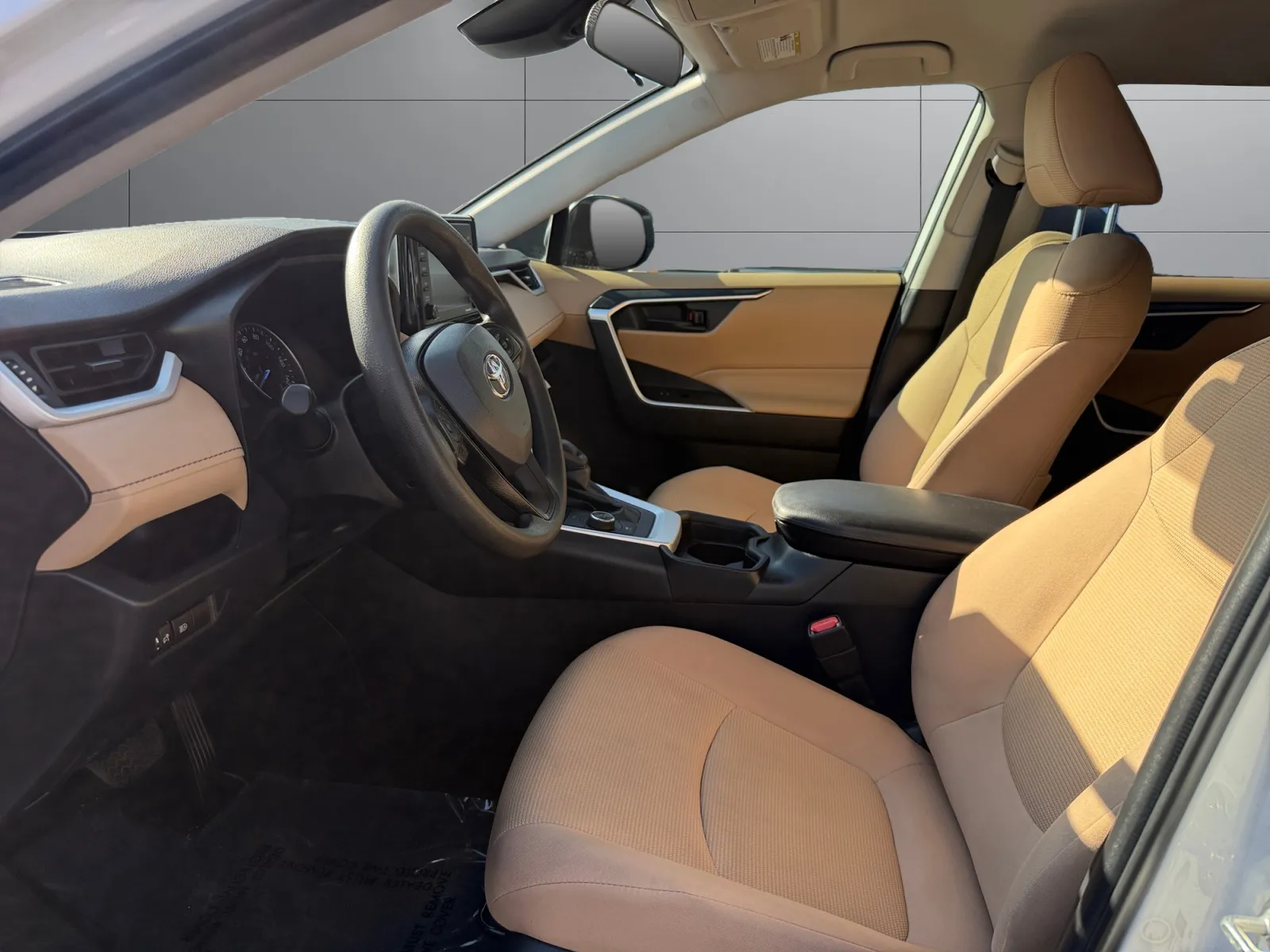 Toyota RAV4 photo 10