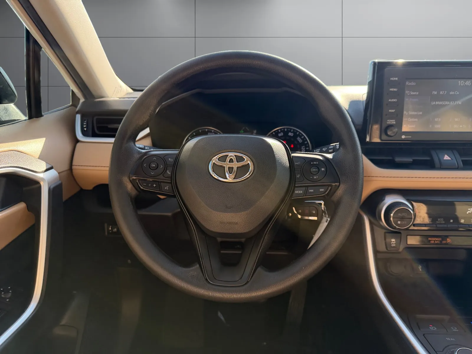 Toyota RAV4 photo 13