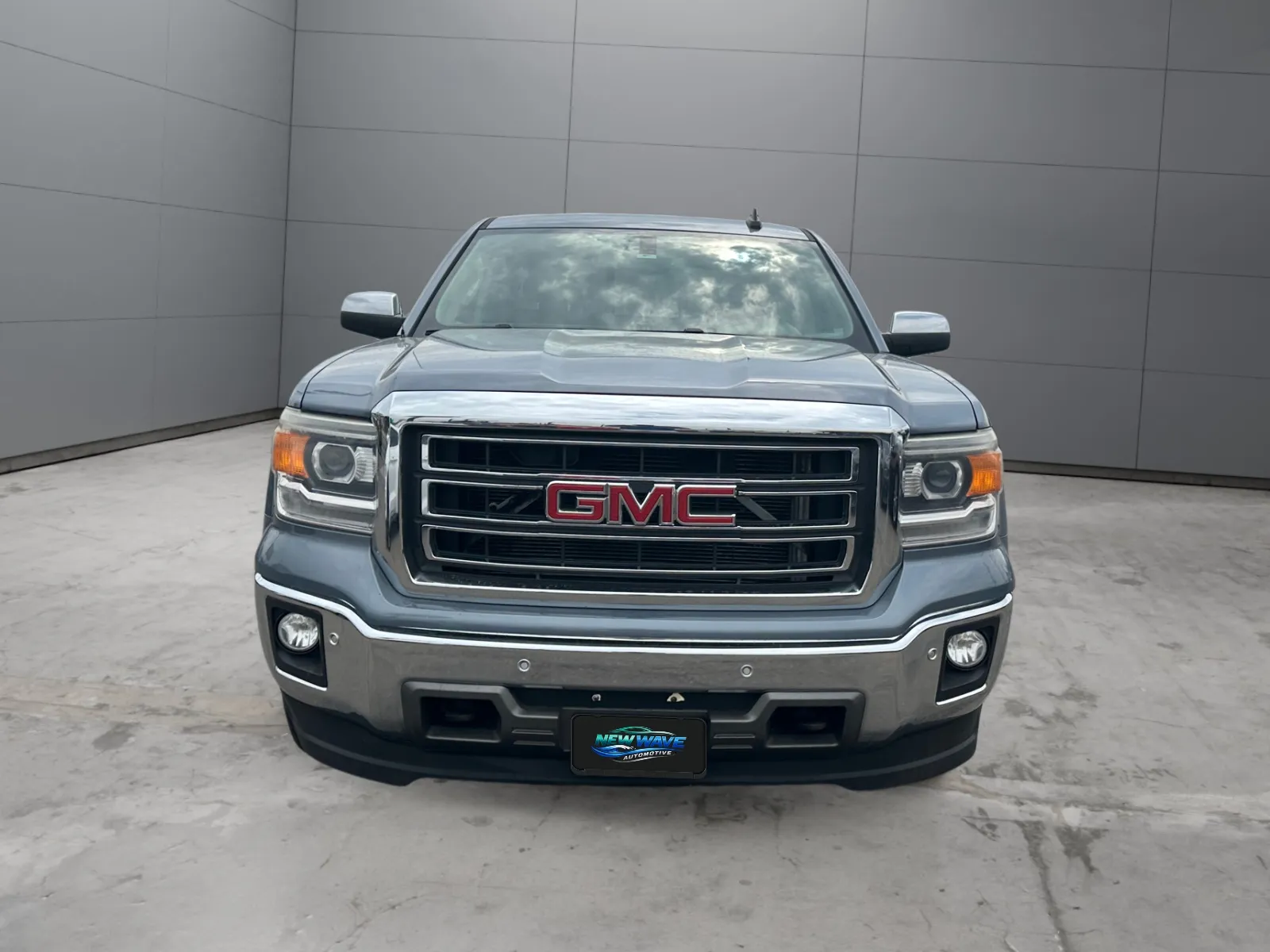 GMC Sierra photo 8
