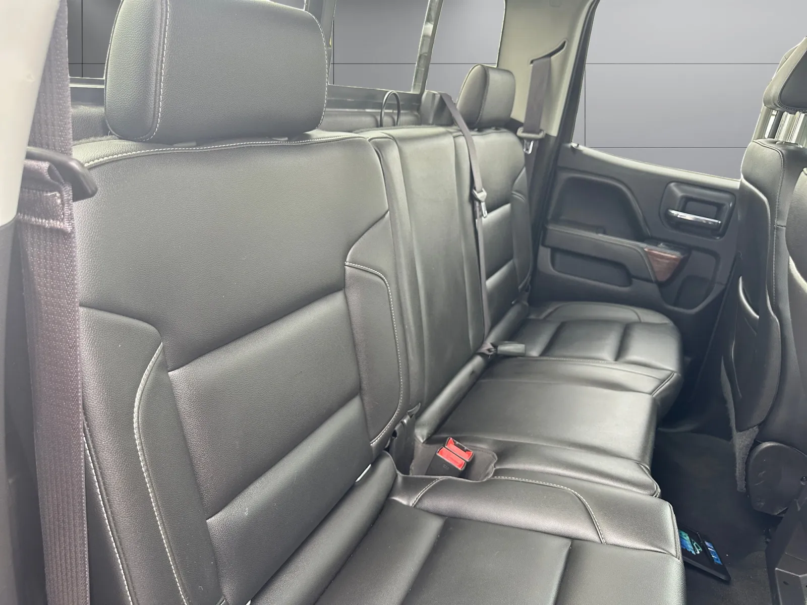 GMC Sierra photo 18