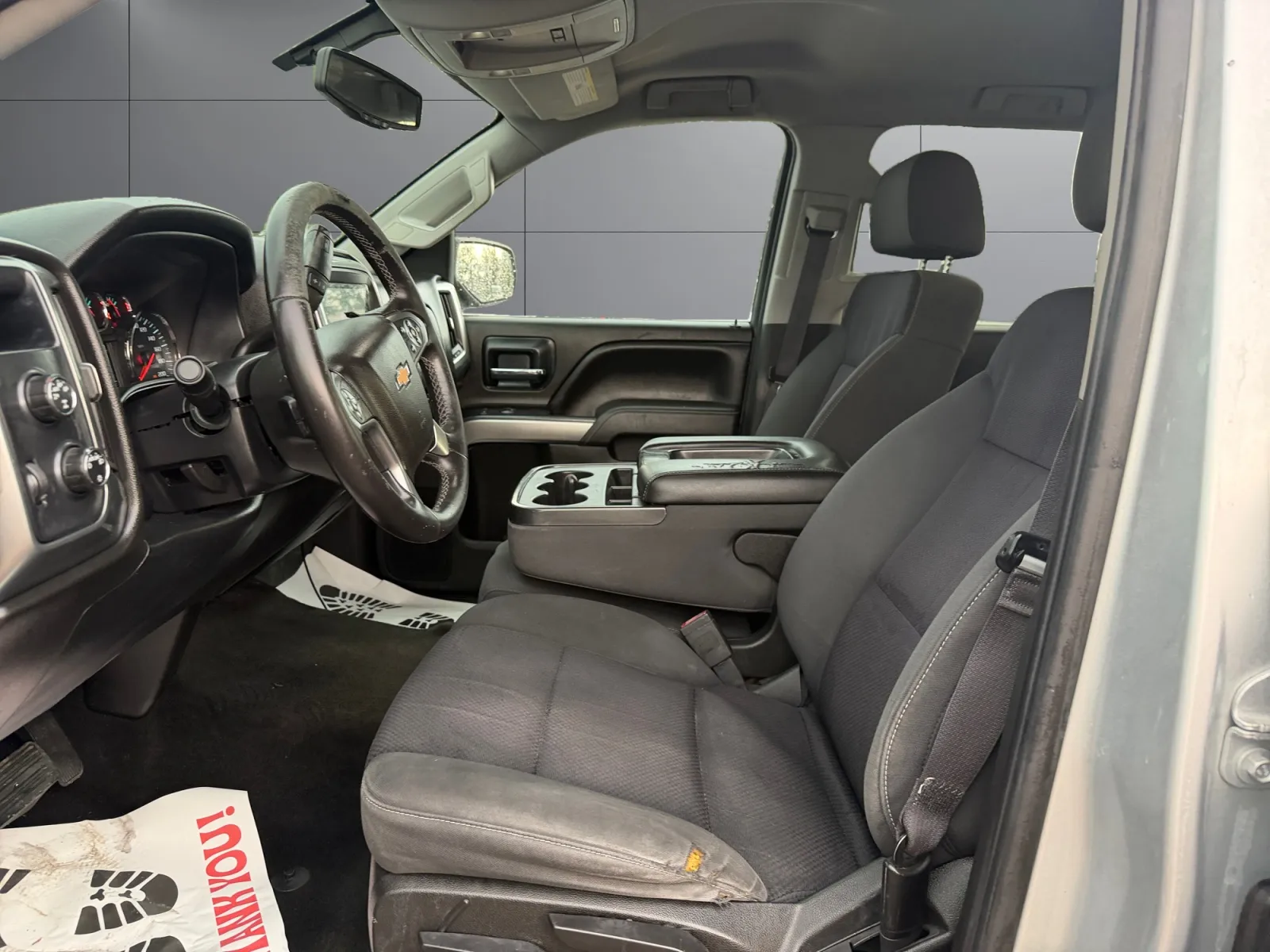 Chevrolet Silverado photo 10