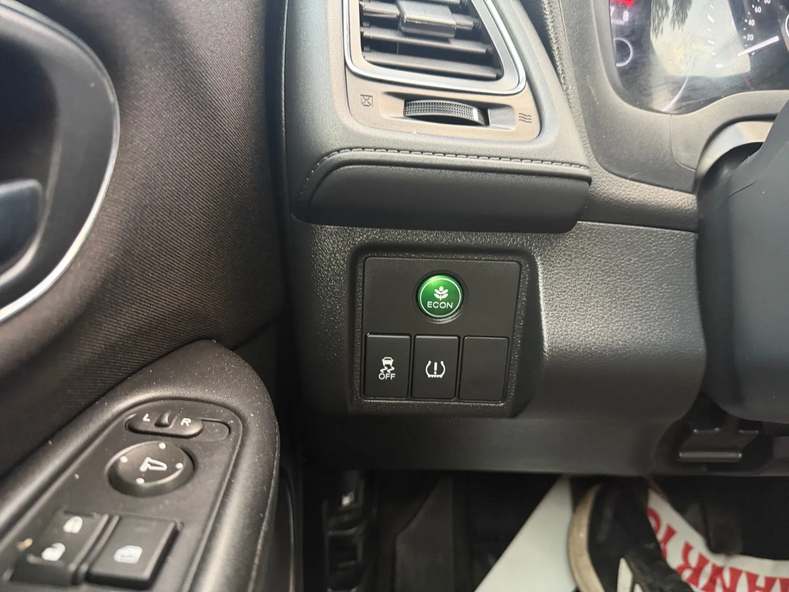 Honda HR-V photo 25