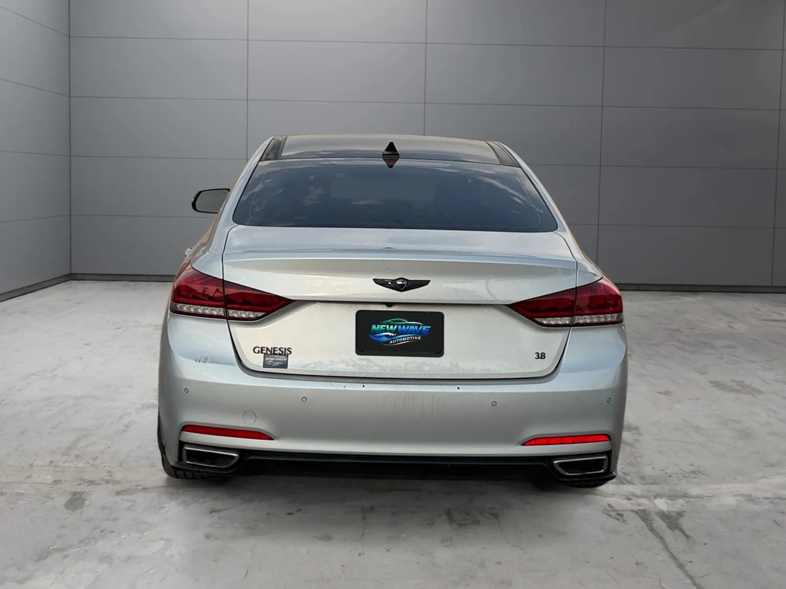 Hyundai Genesis photo 4