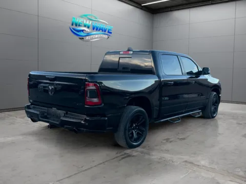 More photos of 2020 Ram 1500 Big Horn Crew Cab 4x4 5'7" Box at New Wave Automotive, CO