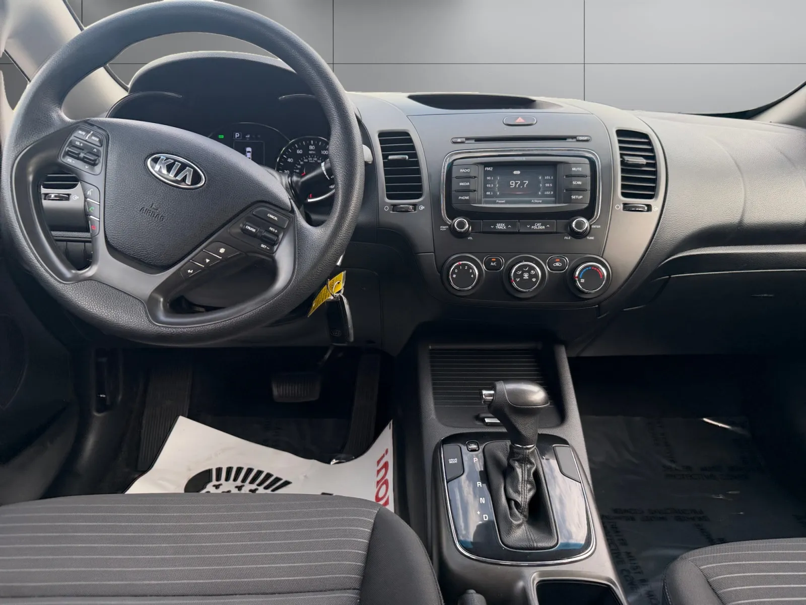 Kia Forte photo 12