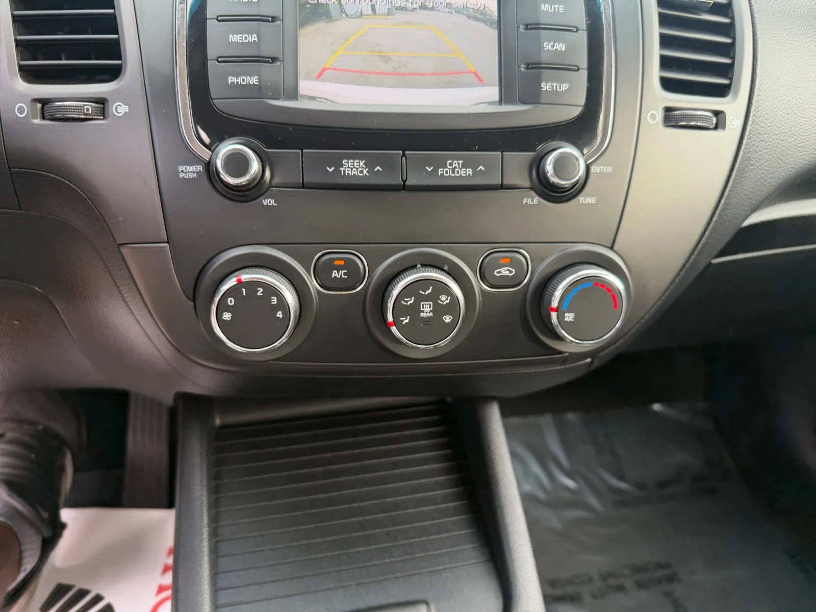 Kia Forte photo 23
