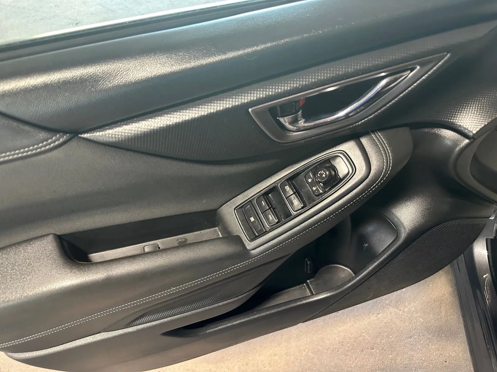 Subaru Forester photo 11