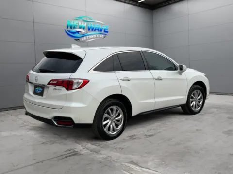 More photos of 2018 Acura RDX AcuraWatch Plus Package at New Wave Automotive, CO