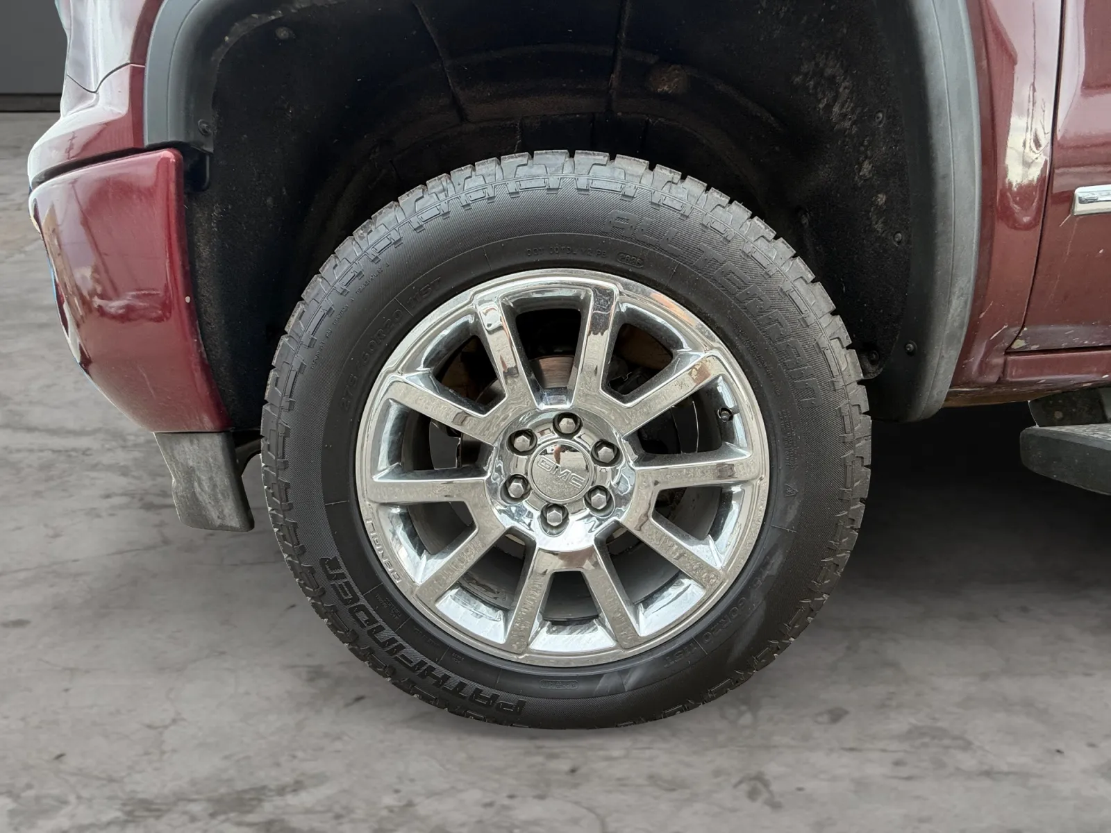 GMC Sierra photo 9