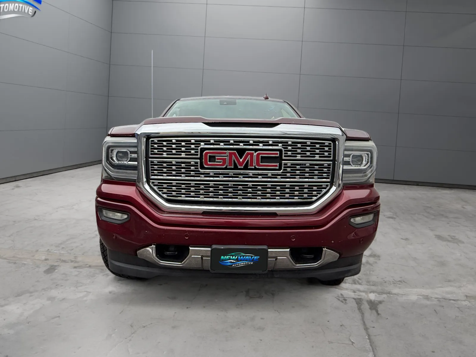 GMC Sierra photo 8