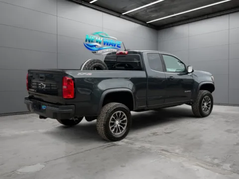 More photos of 2018 Chevrolet Colorado ZR2 at New Wave Automotive, CO
