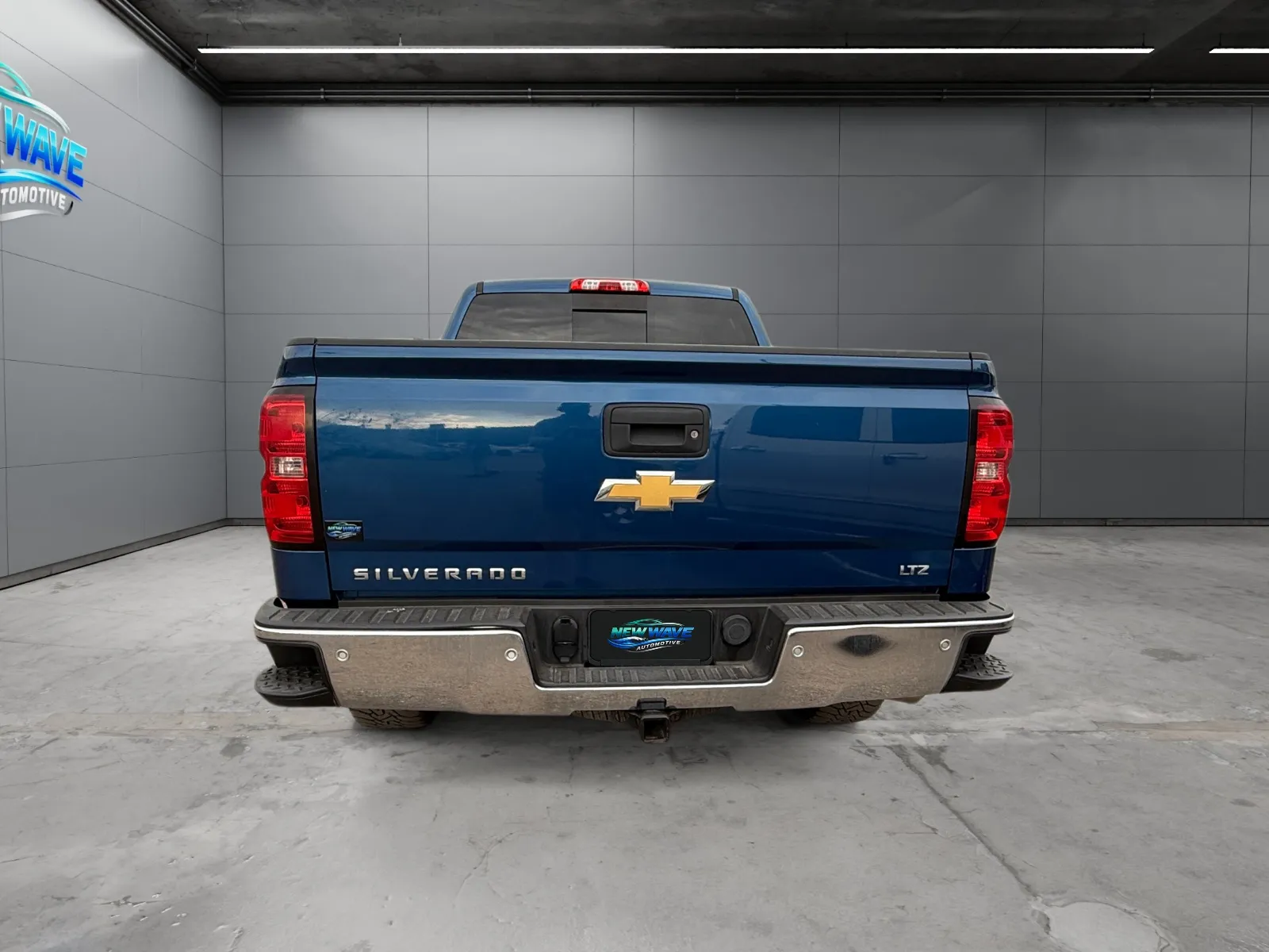 Chevrolet Silverado photo 4