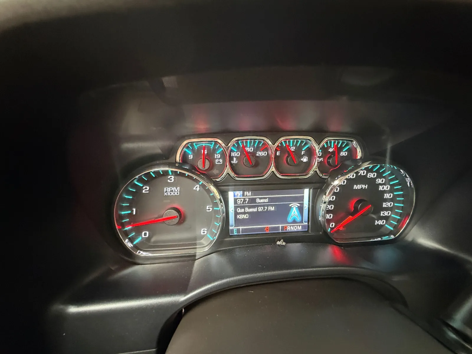 Chevrolet Silverado photo 14