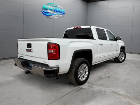 More photos of 2015 GMC Sierra 1500 SLE at New Wave Automotive, CO